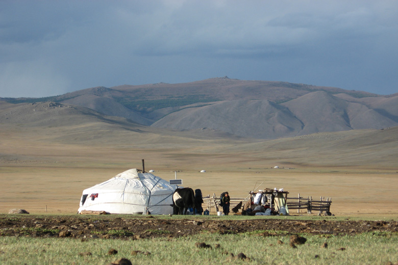 Uudraa's grandma's summer encampment, the evening before the move 