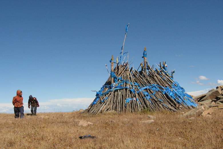 One of the ovoos on the summit of Ih uul, south of Bürentogtoh 