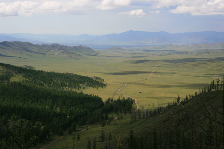 At Tariatyn davaa, view towards the Selenge river 